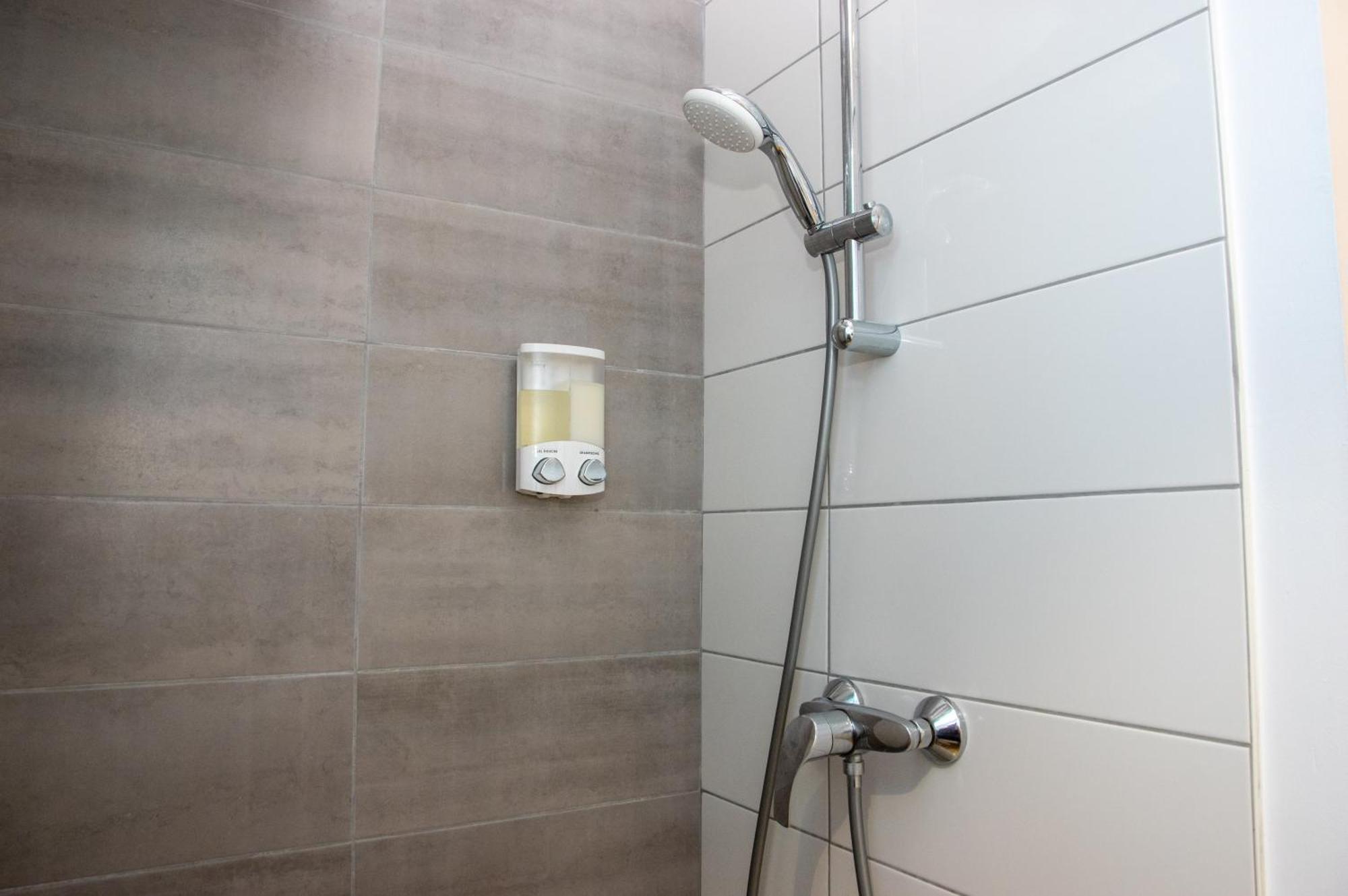 Duplex Cocoon - 10 Min De Blaye - 20 Min Cnpe - Wifi - Tv Hd Apartman Saint-Seurin-de-Cursac Kültér fotó